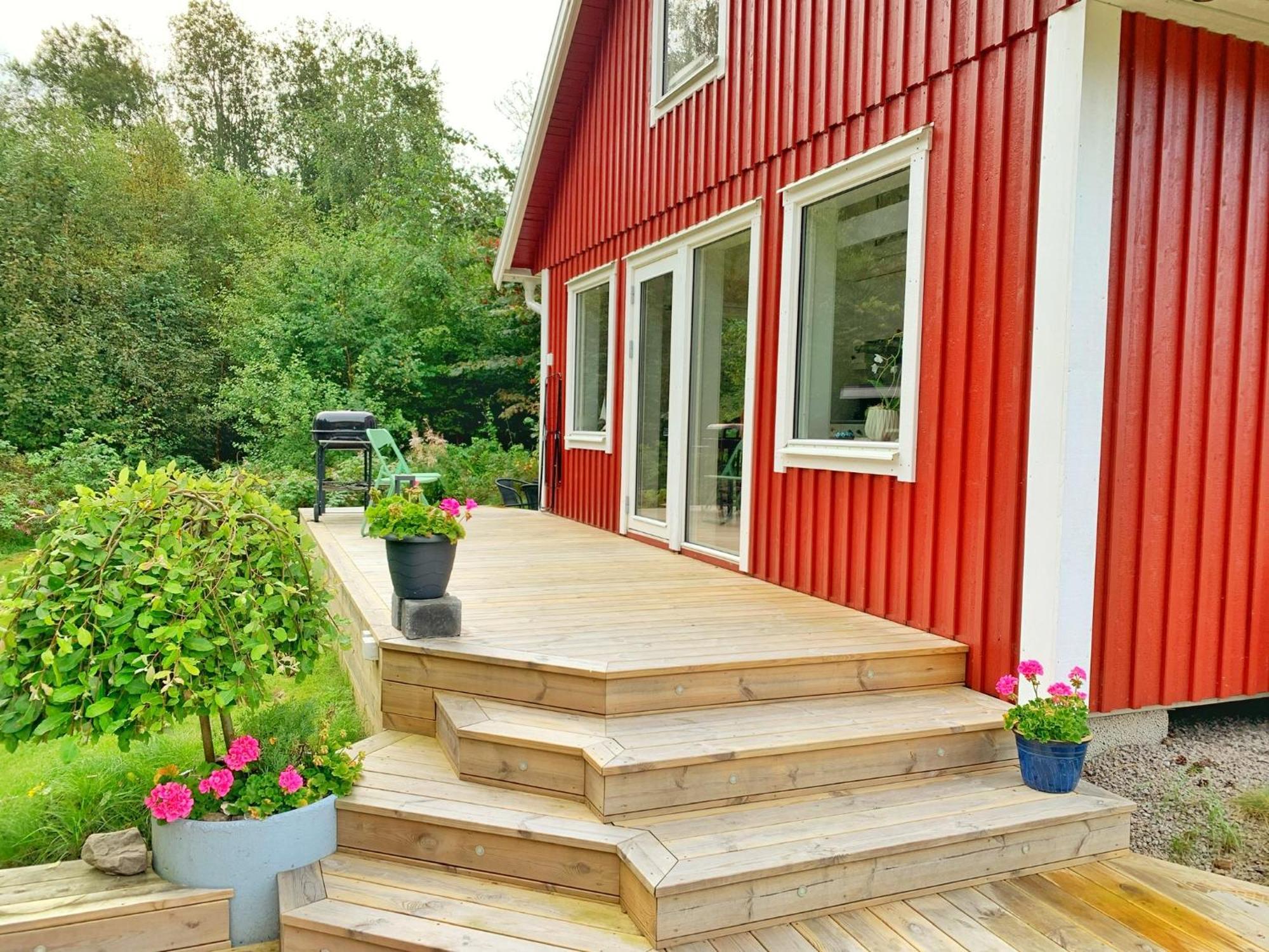 The Blomsholm Cabin - Load Your Electric Car Стромстад Экстерьер фото