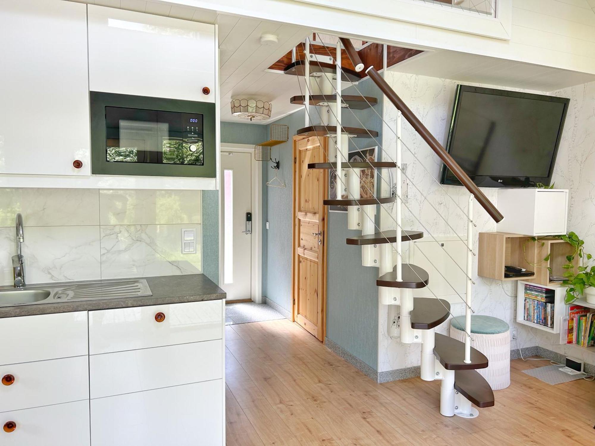 The Blomsholm Cabin - Load Your Electric Car Стромстад Экстерьер фото